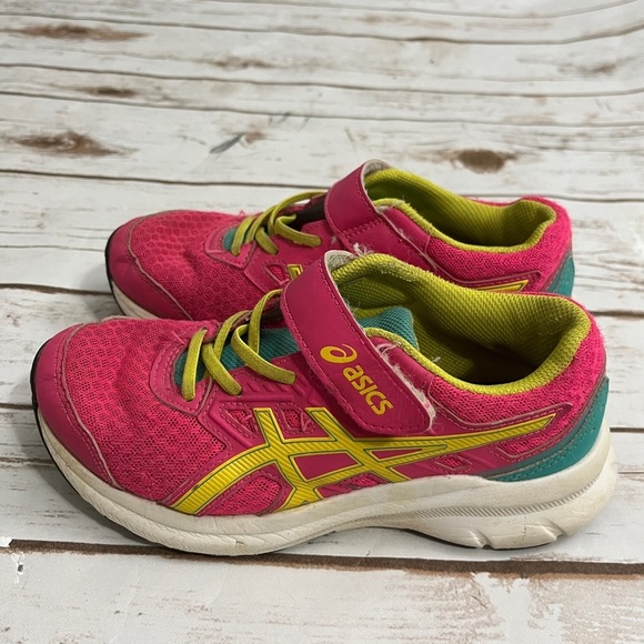 Asics Pink and Yellow Sneakers with Mesh Upper and Cushioned Midsole - Picture 4 of 8